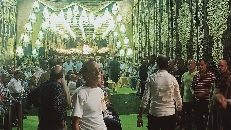 إقبال كبير من أهالي