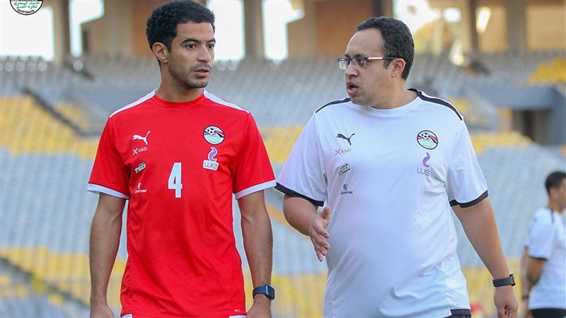 عمر جابر مع طبيب