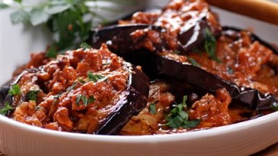 طريقة عمل المسقعة بأكثر من حشوة لغداء مختلف وغير تقليدي