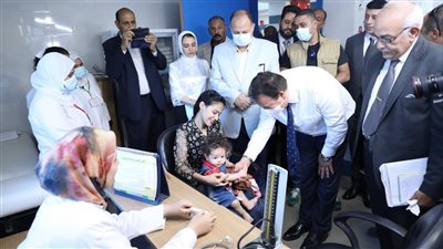 خالد عبد الغفار: نستهدف إنشاء وتطوير 134 وحدة صحية و39 نقطة إسعاف بقرى أسيوط 