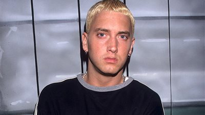 يروي تجربته مع إدمان الكحول والمخدرات.. تصريحات مثيرة لـ ايمينيم في أحدث ظهور |صور 