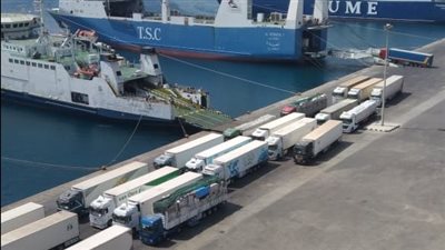 تداول 13 ألف طن بضائع بموانئ البحر الأحمر