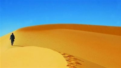 تفسير حلم المشي في الصحراء وعلاقته بخسارة الأموال