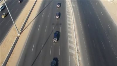 لحظات اقتحام الشرطة أوكار العناصر الإجرامية في المحافظات | فيديو 