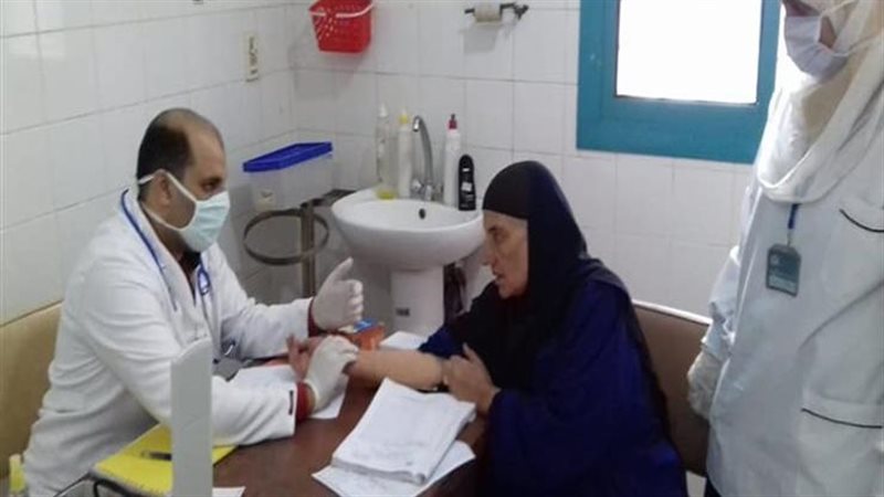 قافلة طبية بمنشأة
