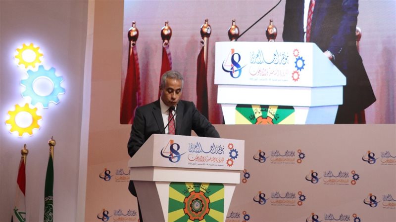 وزير القوى العاملة