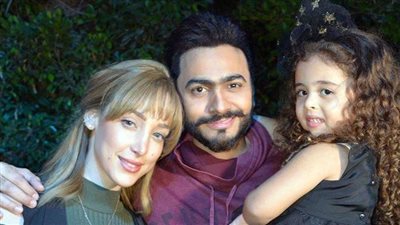 هل انفصل تامر حسني عن زوجته رسميا 