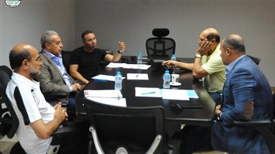 اتحاد الكرة يضع خطة تدشين الأكاديميات