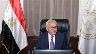 بعد قليل.. قرارات مهمة لوزير التعليم بشأن العام الدراسي الجديد 