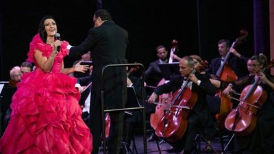 وزيرة الثقافة تشهد حفل السوبرانو أميرة سليم بأوبرا تيرانا |صور