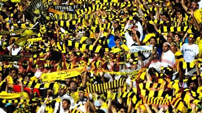 احتفالات جماهير اتحاد جدة بعد التأهل لربع نهائي دوري أبطال آسيا (فيديو)