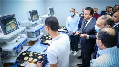 وزير الصحة: إنشاء معاهد جديدة للأسنان والكلى وصحة المرأة والطفل