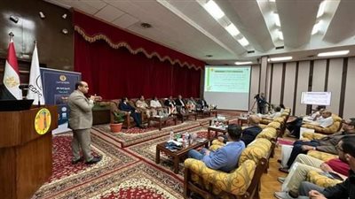 جلسة تشاور مجتمعي لدراسة الأثر البيئي لمشروع تنمية حقل شمال صفا بخليج السويس