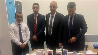 جمارك مطار القاهرة تضبط محاولة جديدة لتهريب هواتف iPhone 