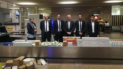 ضبط محاولة تهريب أدوية ومستحضرات تجميل ومواد مخدرة بمطار القاهرة