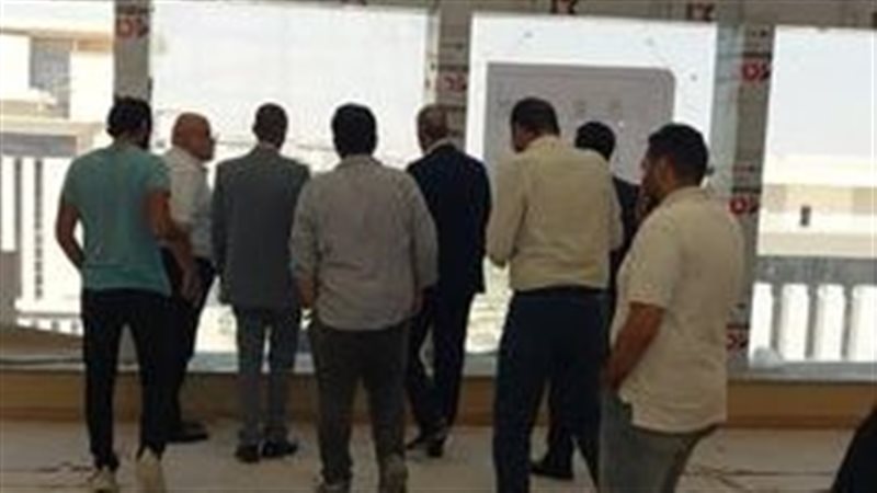 وزير الري يتفقد مبنى