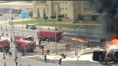 إخماد حريق نشب في سيارة قطن ببني سويف 