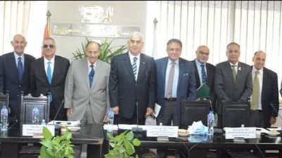 لعرضها خلال جلسات المؤتمر الاقتصادي.. توصيات وحلول عاجلة من رجال الأعمال للنهوض بالصناعة الوطنية