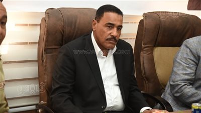 محافظ مطروح: الرئيس وجه بحلول جذرية لمشكلة الصرف الزراعي بسيوة 