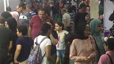 تجارية الجيزة: مد فترة معرض أهلا مدارس حتى بداية العام الدراسي