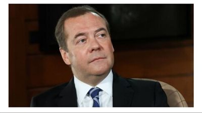 الرئيس الروسي السابق: القوات المسلحة الروسية ستعزز حماية جميع الأراضي