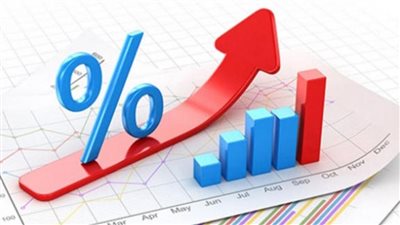 أهمها حل مشكلة سعر الصرف، أستاذ اقتصاد يضع أبرز الحلول لمشكلة الدولار