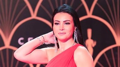 دينا فؤاد: سعيدة بتكريمي عن مسلسل 