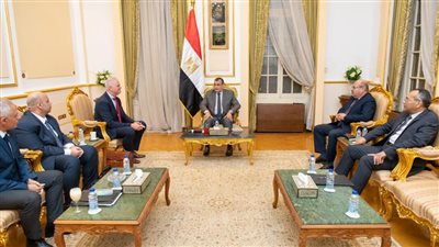 وزير الدولة للإنتاج الحربي يبحث تحويل المخلفات الصلبة لطاقة كهربائية بأبو رواش 
