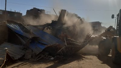 محافظ الجيزة يكلف مسئولي الأحياء بمتابعة إزالة التعديات | فيديو