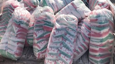 إحباط محاولة بيع 14.5 طن سكر وزيت تمويني في السوق السوداء بالقاهرة