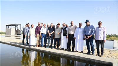 وزير الري يتفقد أحد الآبار المغلقة في سيوة ويوجه بسرعة ضخ المياه|صور