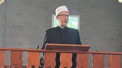 أمين البحوث الإسلامية يلقي خطبة الجمعة بمسجد قصر الرئاسة بجامبيا 