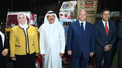 رجل أعمال كويتي يتكفل بتجهيز ٤٠٠ عروسة من بنات مصر| صور