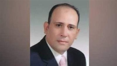 خبير اقتصادي: رفع سعر الفائدة يستهدف تخفيض السيولة النقدية بالسوق