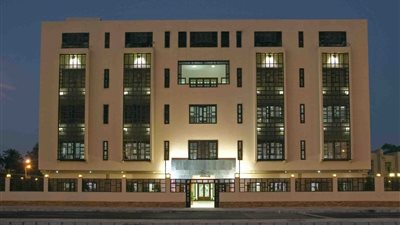 محافظ دمياط: إعداد خطة لتطوير مكتبة مصر العامة