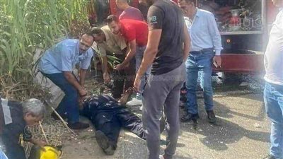 إصابة 2 من رجال الإطفاء في حادث تصادم أثناء لحاق حريق سيارة بطنطا| صور