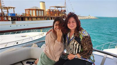 شيرين عبد الوهاب برفقة إلهام شاهين بالإسكندرية| صور