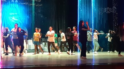 كواليس البروفة النهائية لحفل افتتاح مهرجان الإسماعيلية الدولي للفنون الشعبية | صور