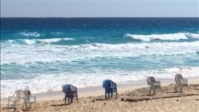 مرسى مطروح تحذر من السباحة في شواطئ البحر المفتوح 