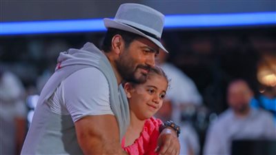 فيلم تاج، مصير غامض لأحدث أعمال تامر حسني بعد انسحابات واتهامات بالسرقة