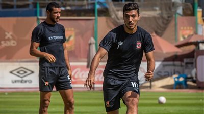 كولر يدفع بمحمد شريف أمام أسوان