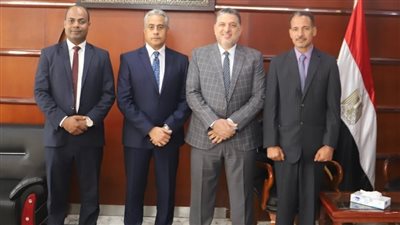 وزير القوى العاملة: النقابات العمالية شريك أساسي في 