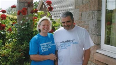 امرأة تمتلك حاسة شم خارقة تكتشف مرض زوجها قبل 12 عاما من تشخيصه