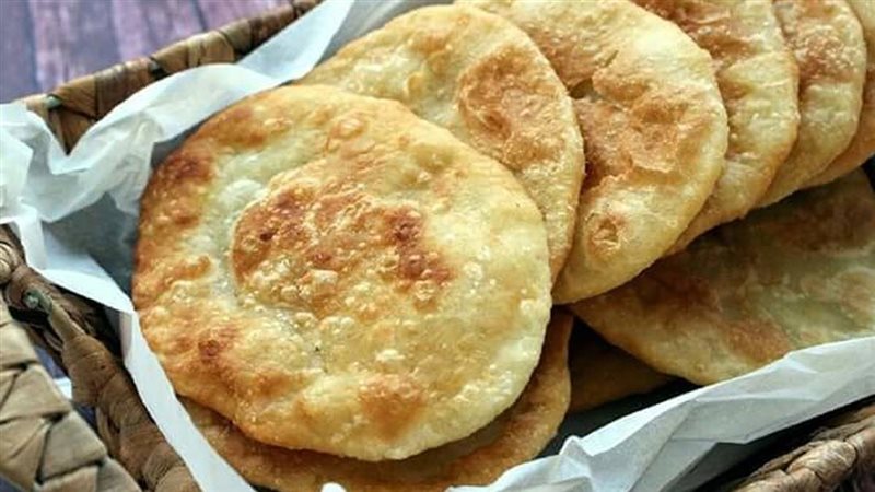 طريقة عمل الخبز البوري