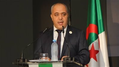 رحلة لم الشمل العربي بالجزائر قبل انعقاد القمة العربية في نوفمبر.. القضية الفلسطينية وتسهيل التبادل التجاري أبرز التوصيات