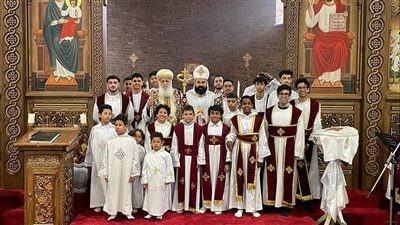 الأنبا أرساني يرسم شمامسة في ذكرى تأسيس كنيسة العذراء بهولندا