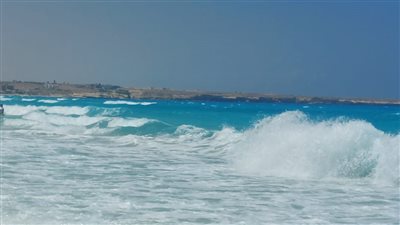 الأرصاد: ارتفاع الأمواج في هذه المنطقة بدءا من الغد 