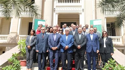 وزير التعليم العالي يفتتح مركز المهارات والمحاكاة الطبية بجامعة بنها | صور 