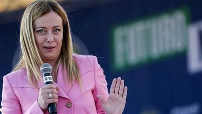 إيطاليا تفرض قيودا صارمة على صادرات الأسلحة إلى إسرائيل