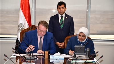 وزير الشباب والرياضة يشهد توقيع بروتوكول تعاون مع منظمة العمل الدولية